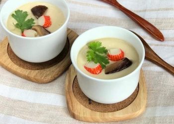 Trứng hấp chawanmushi